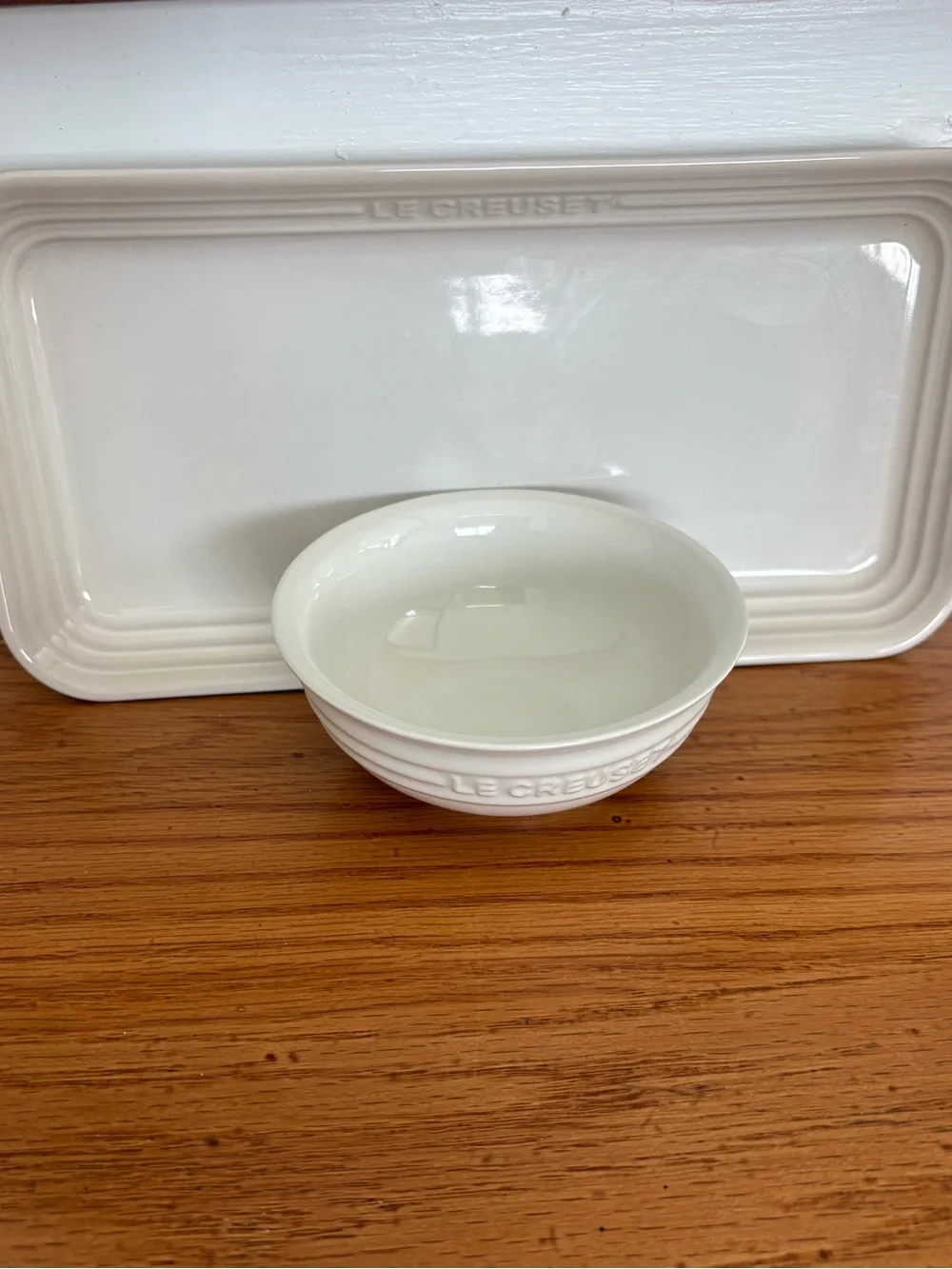 Le Creuset 25cm Rectangular Plate and Dip Bowl, Meringue